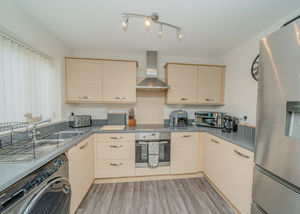 KITCHEN- click for photo gallery